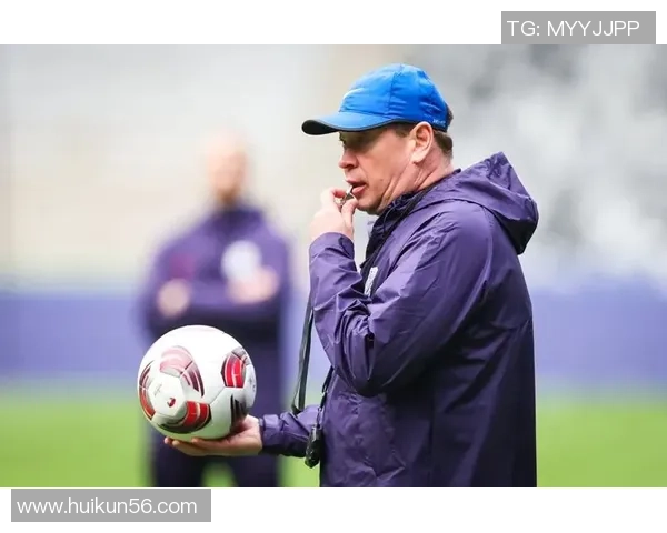 深入分析深圳足球队的控制打法及其战术理念与实践效果